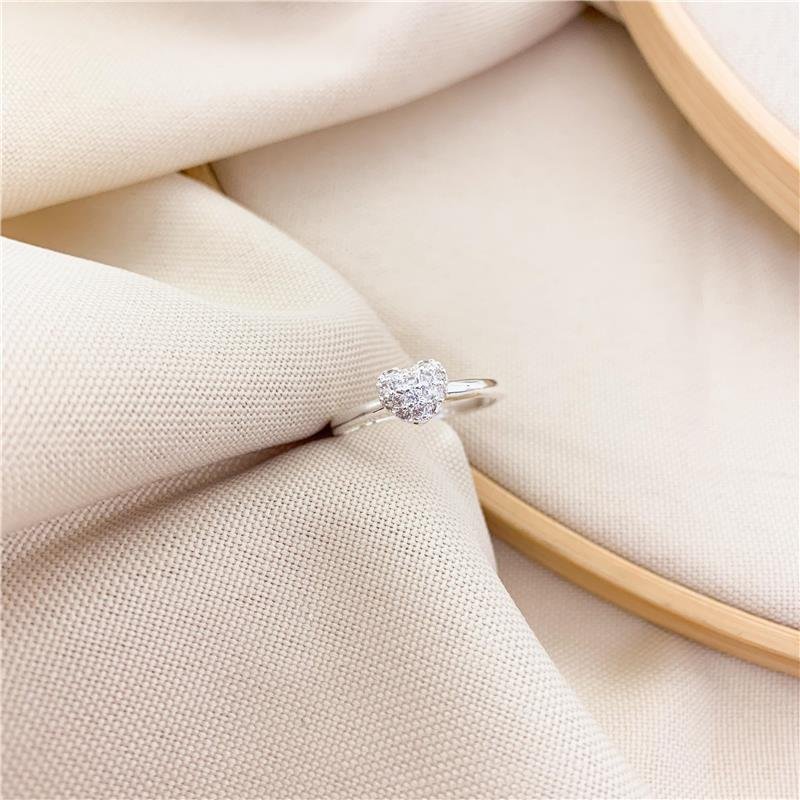 ANEL CHUVEIRO CORAÇÃO CRAVEJADO - CRISTAL