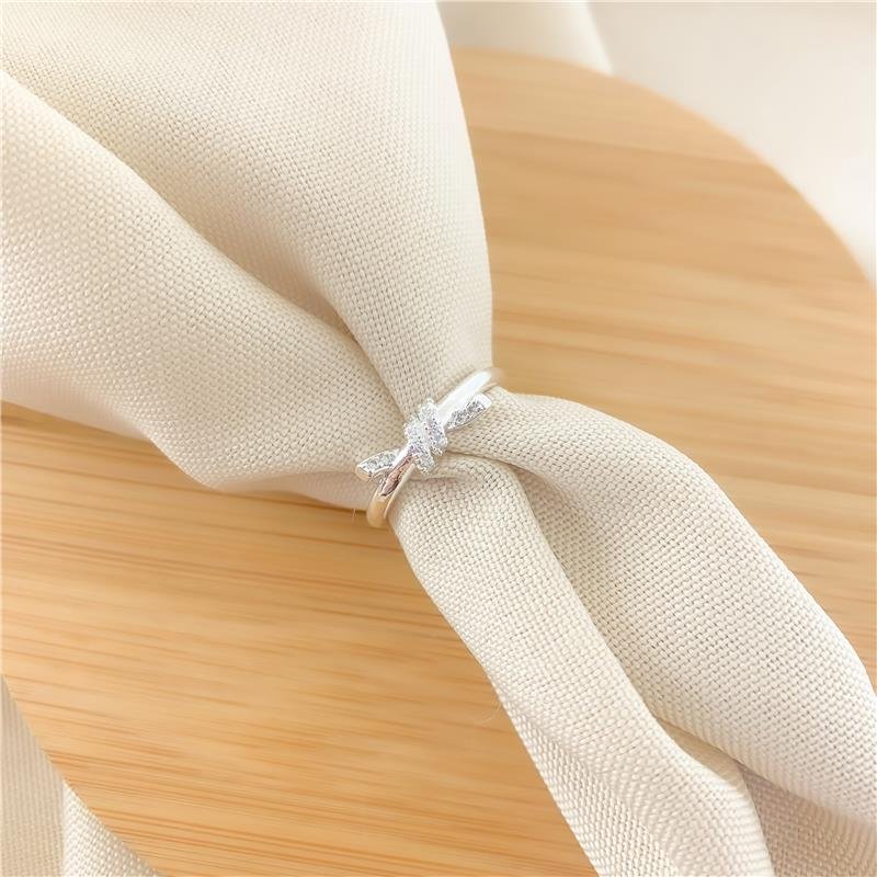 ANEL NÓ CRAVEJADO - CRISTAL