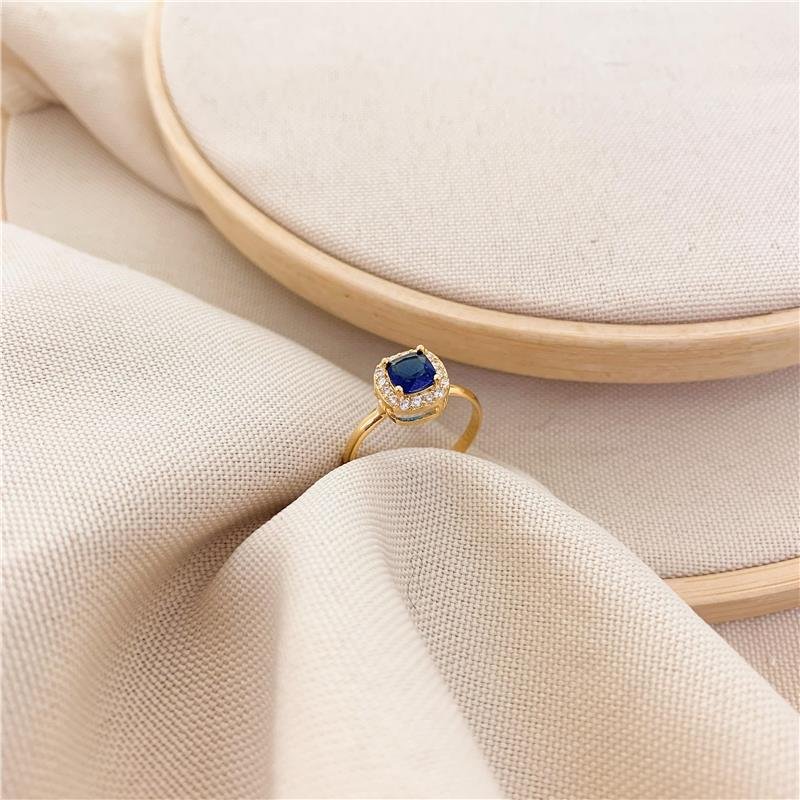 ANEL FINO COM PEDRA EM ZIRCÔNIA - AZUL ESCURO