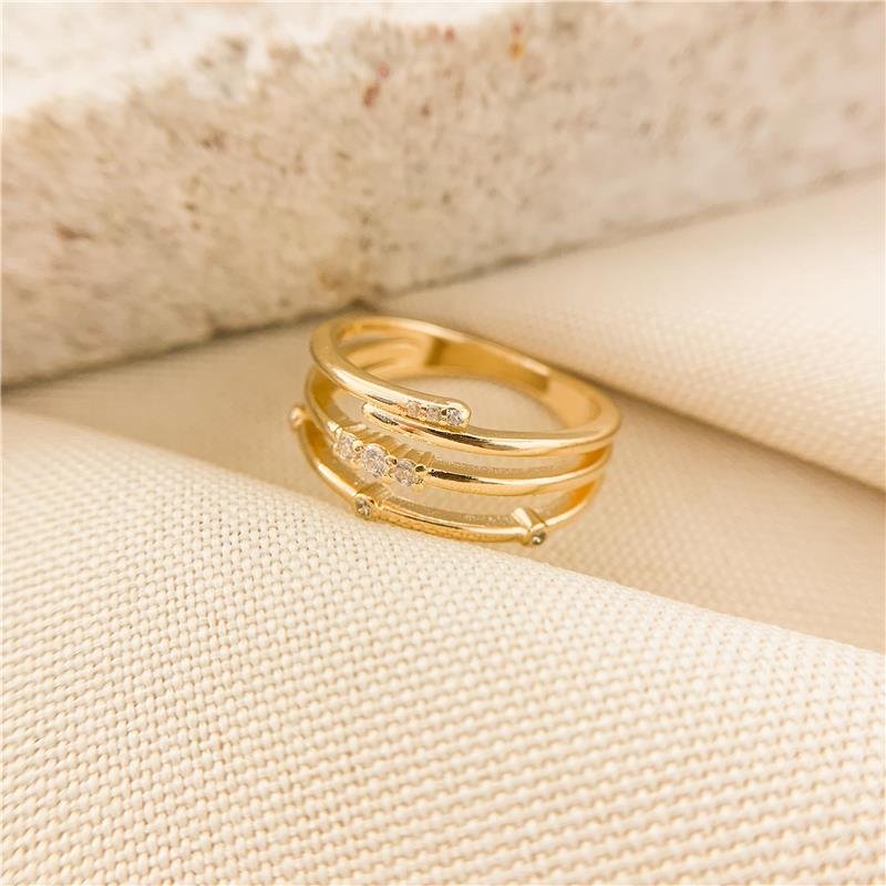 ANEL TRÊS AROS DETALHE EM PEDRAS - CRISTAL