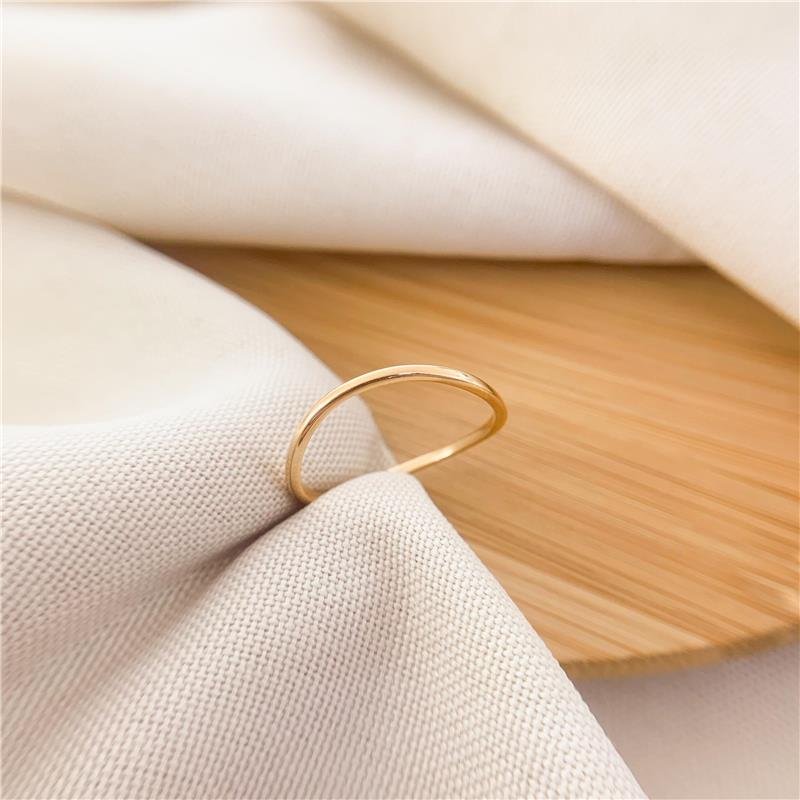 ANEL DELICADO ARO ONDULADO