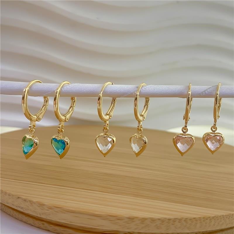 ARGOLA COM PINGENTE CORAÇÃO