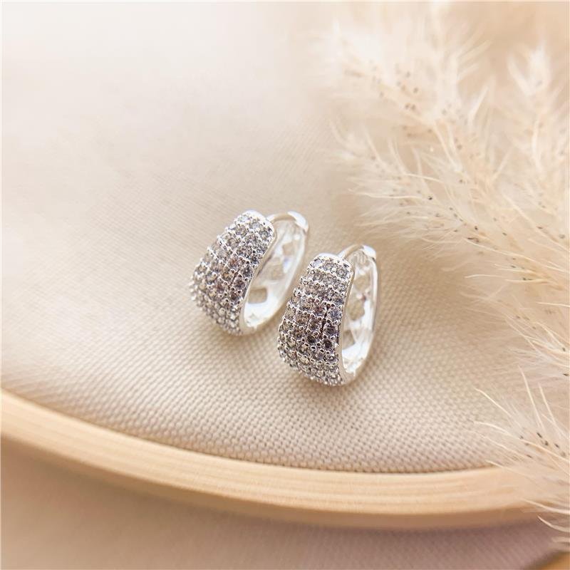 ARGOLA CRAVEJADA GOTA - CRISTAL