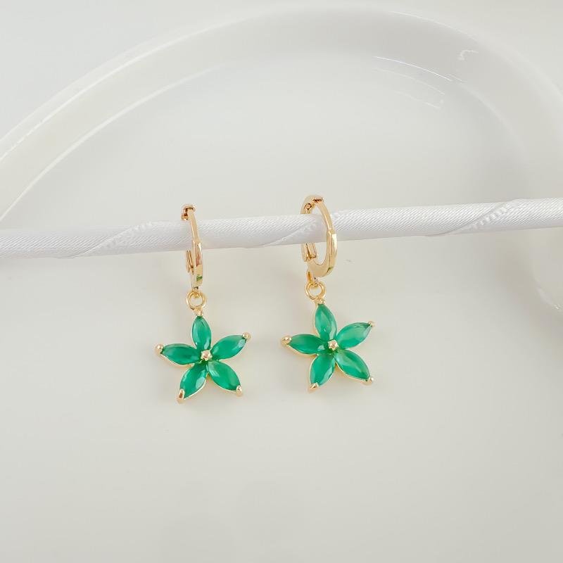 ARGOLA COM PINGENTE FLOR