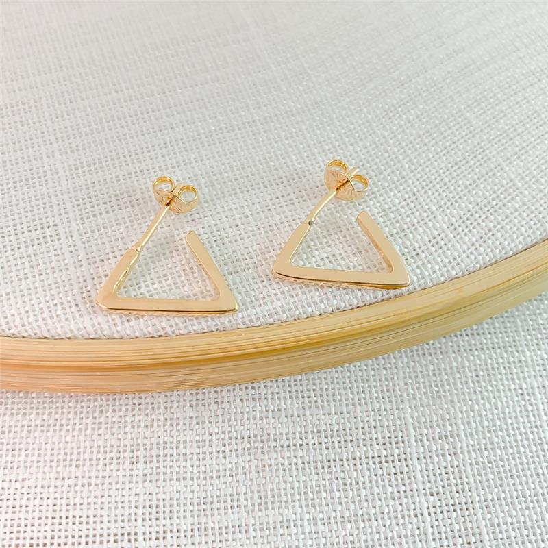 ARGOLA TRIANGULAR/1,5 CM