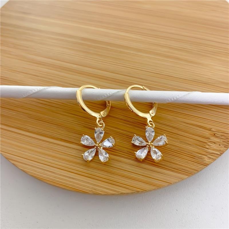 ARGOLA COM PINGENTE FLOR
