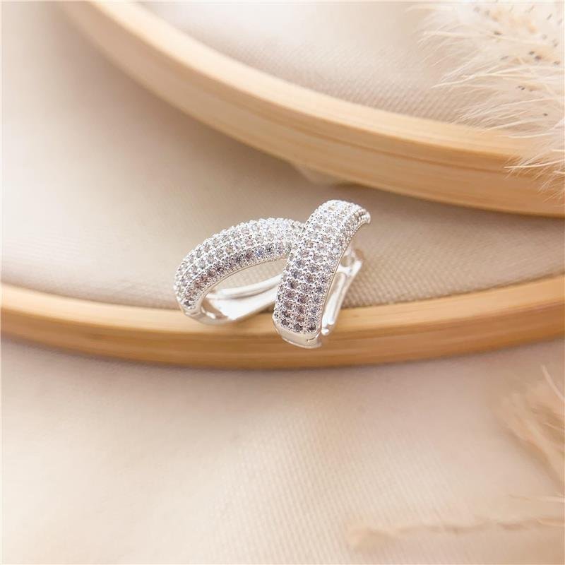 ARGOLA ENCAIXE OVAL CRAVEJADO - CRISTAL