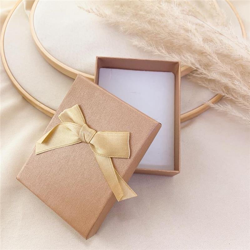 CAIXA PARA SEMIJOIAS COM LAÇO LISA - DOURADO