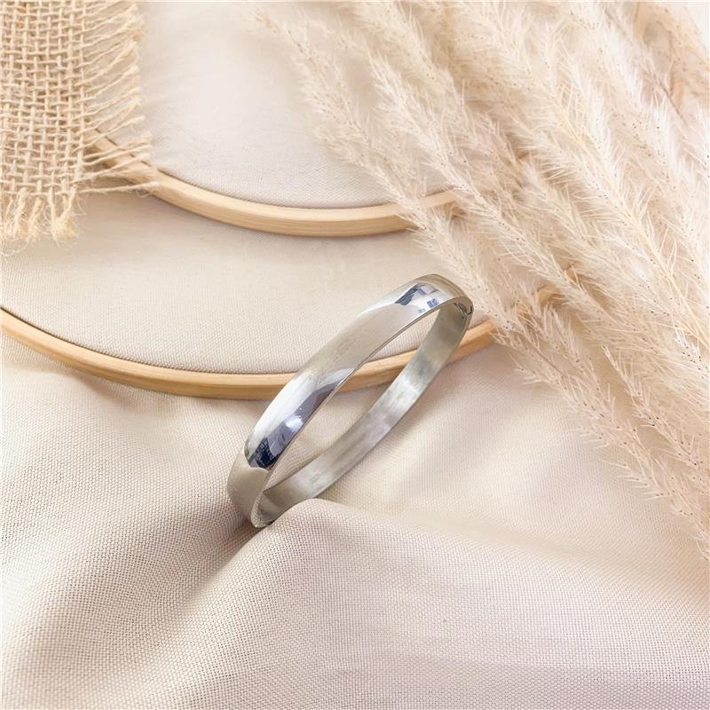 BRACELETE OVAL ARO LISO