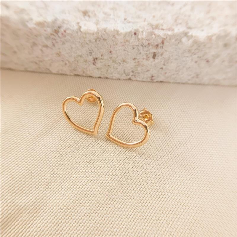 BRINCO FIXO CORAÇÃO VAZADO