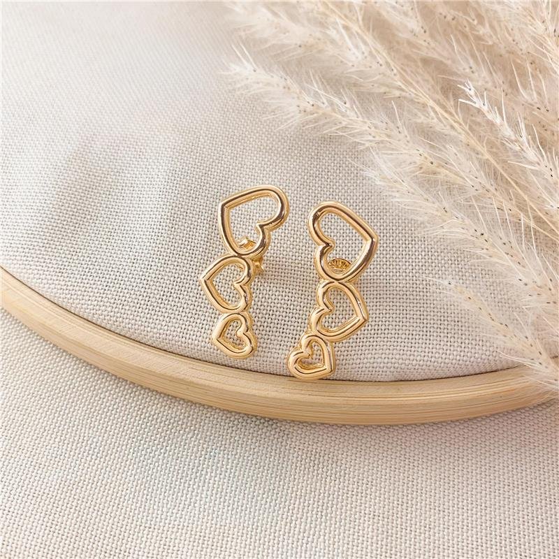BRINCO EAR CUF CORAÇÃO