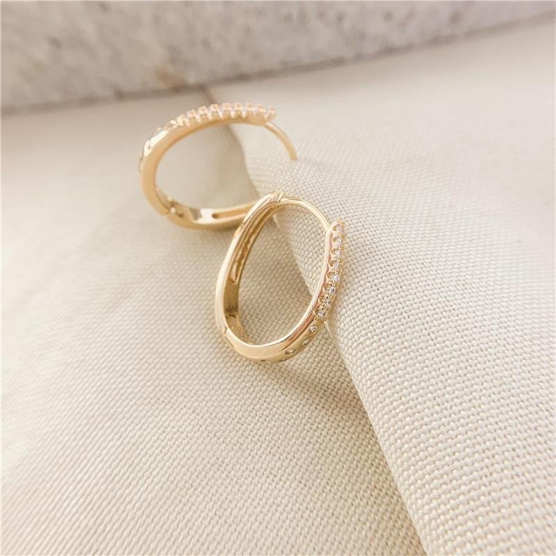 ARGOLA OVAL CRAVEJADA