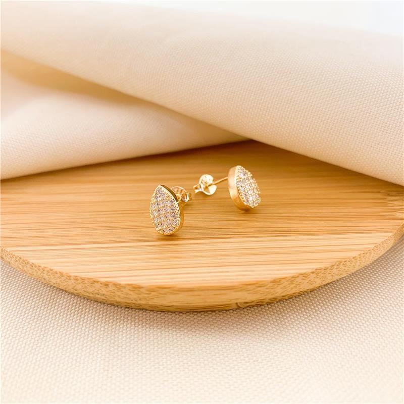 BRINCO FIXO GOTA CRAVEJADA - CRISTAL