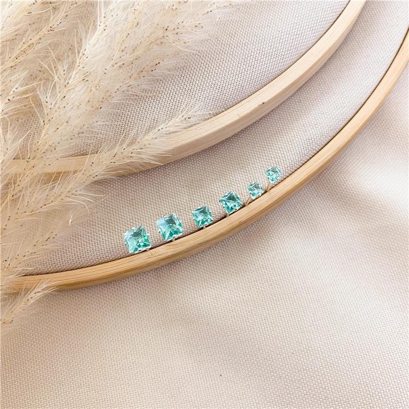 KIT TRIO BRINCO QUADRADO BANHADO A PRATA - VERDE CLARO