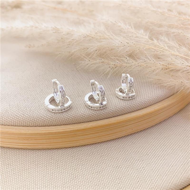 TRIO DE ARGOLINHAS REDONDA CRAVEJADAS EM ZIRCÔNIA – BANHO DE PRATA-KB1035-8-TP - CRISTAL