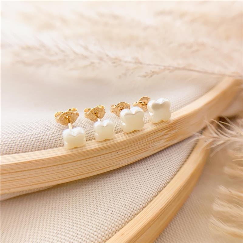 KIT DE BRINCOS TREVO PÉROLA