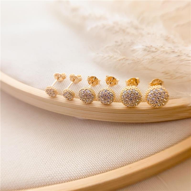 KIT DE BRINCO REDONDO CRAVEJADO - CRISTAL