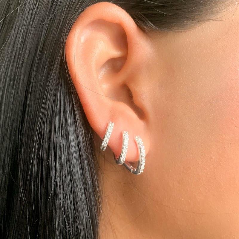 TRIO DE ARGOLINHAS TRIANGULAR CRAVEJADAS EM ZIRCÔNIA – BANHO DE PRATA-KB1537 - CRISTAL