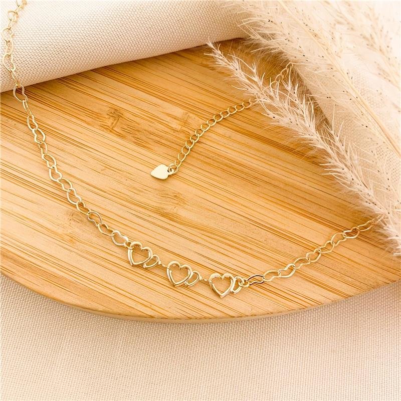 CHOKER DELICADA CORAÇÕES