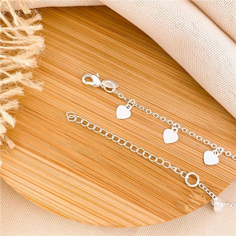 CHOKER DELICADO CORAÇÕES BANHADO A PRATA