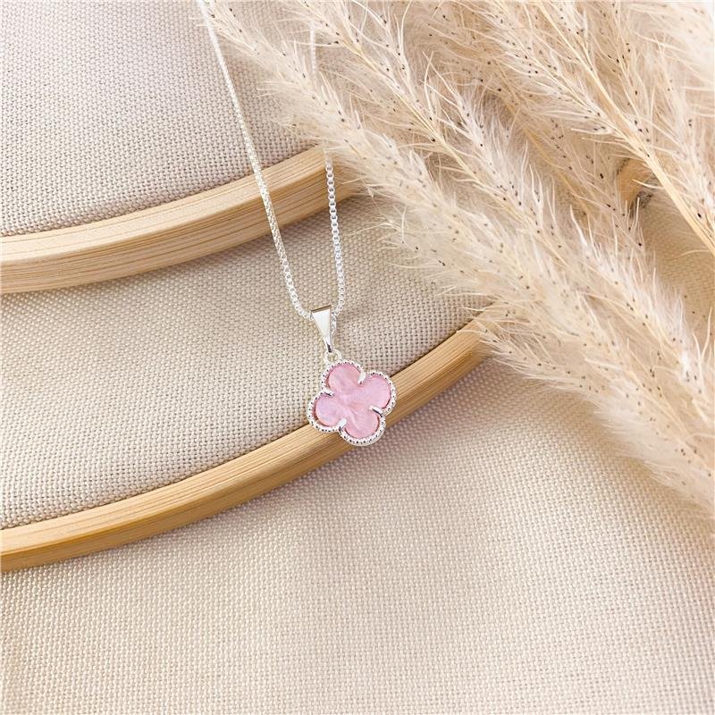 GARGANTILHA VENEZIANA TREVO - ROSA CLARO