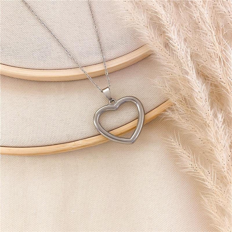 GARGANTILHA ELOS CORAÇÃO