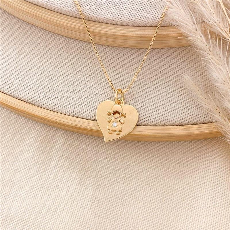 GARGANTILHA VENEZIANA CORAÇÃO UMA MENINA - CRISTAL