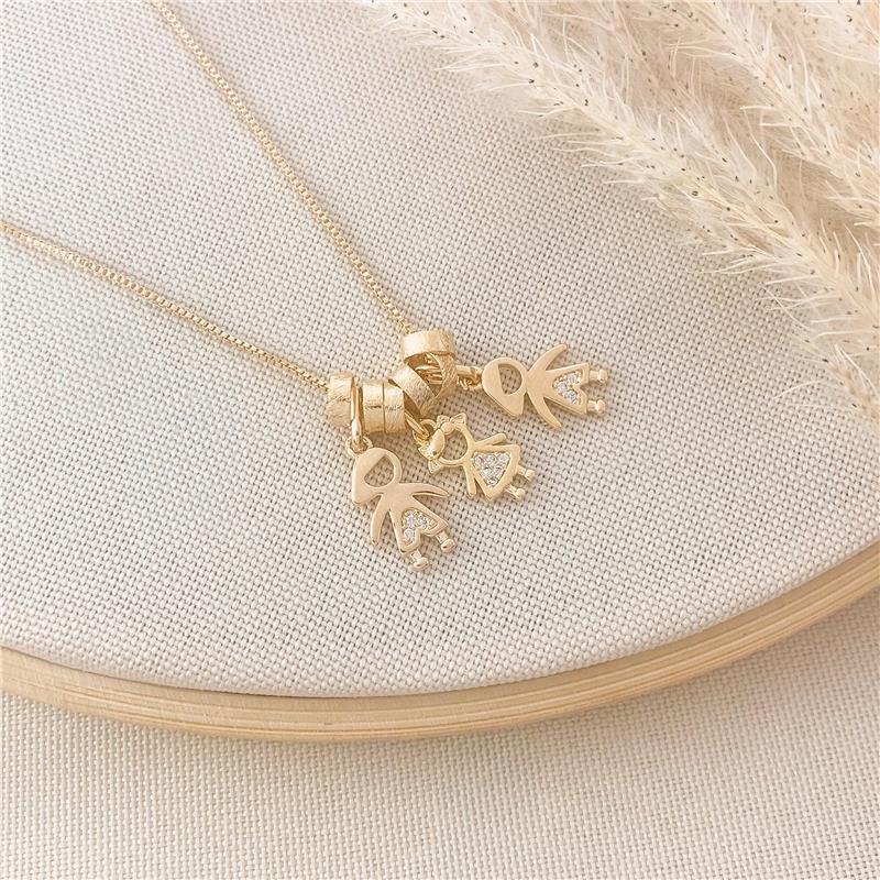 GARGANTILHA SEPARADOR DOIS MENINOS E UMA MENINA - CRISTAL