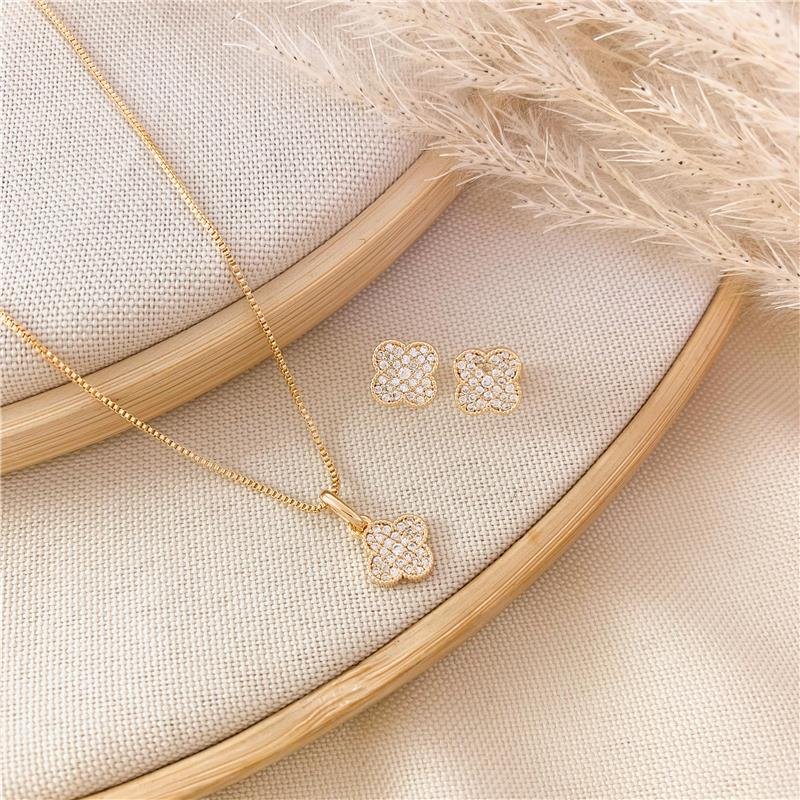 CONJUNTO ADULTO TREVO - CRISTAL
