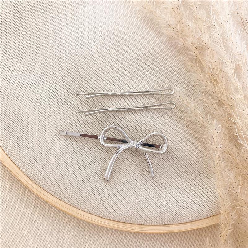 KIT DE PRESILHAS PRATEADO COM LAÇO – ELEGÂNCIA E DELICADEZA