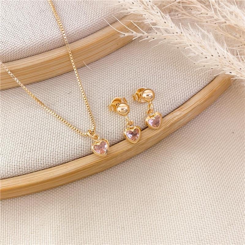 CONJUNTO INFANTIL CORAÇÃO - ROSA CLARO