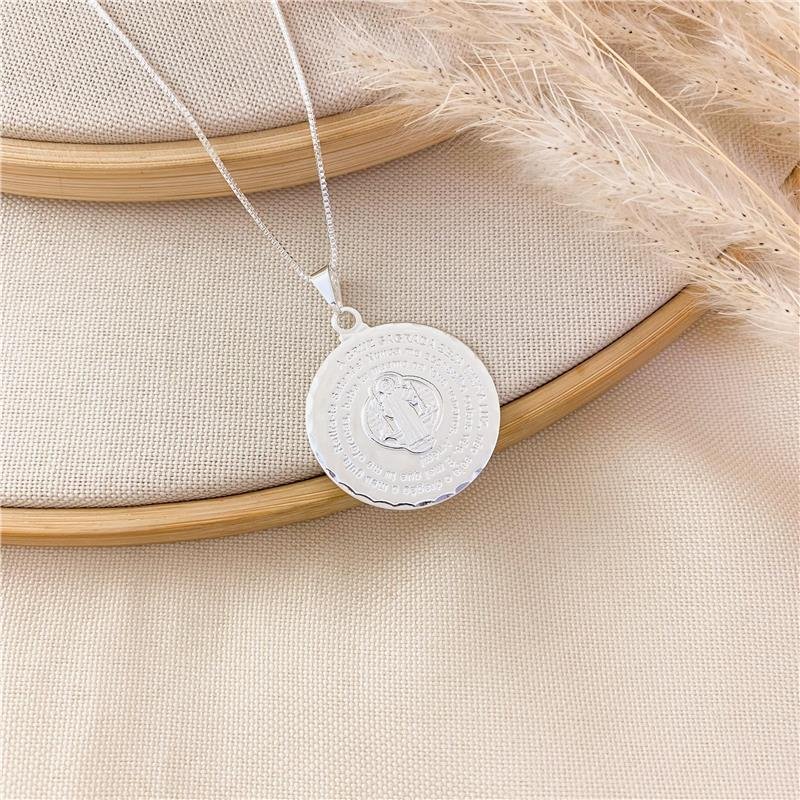 GARGANTILHA MEDALHA SÃO BENTO GRANDE/2,5CM