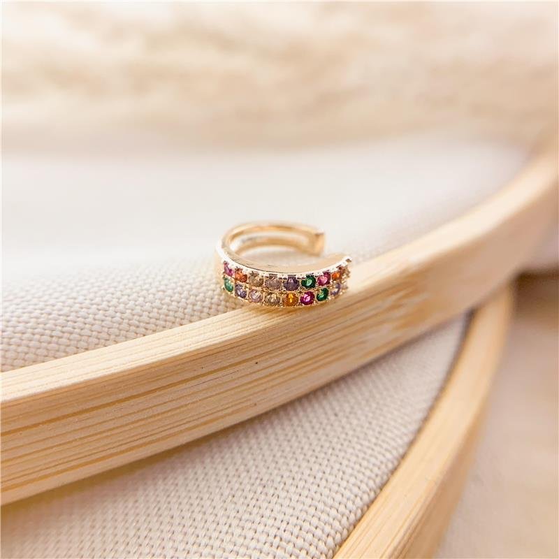 PIERCING FAKE DE ORELHA CRAVEJADO - COLORIDA