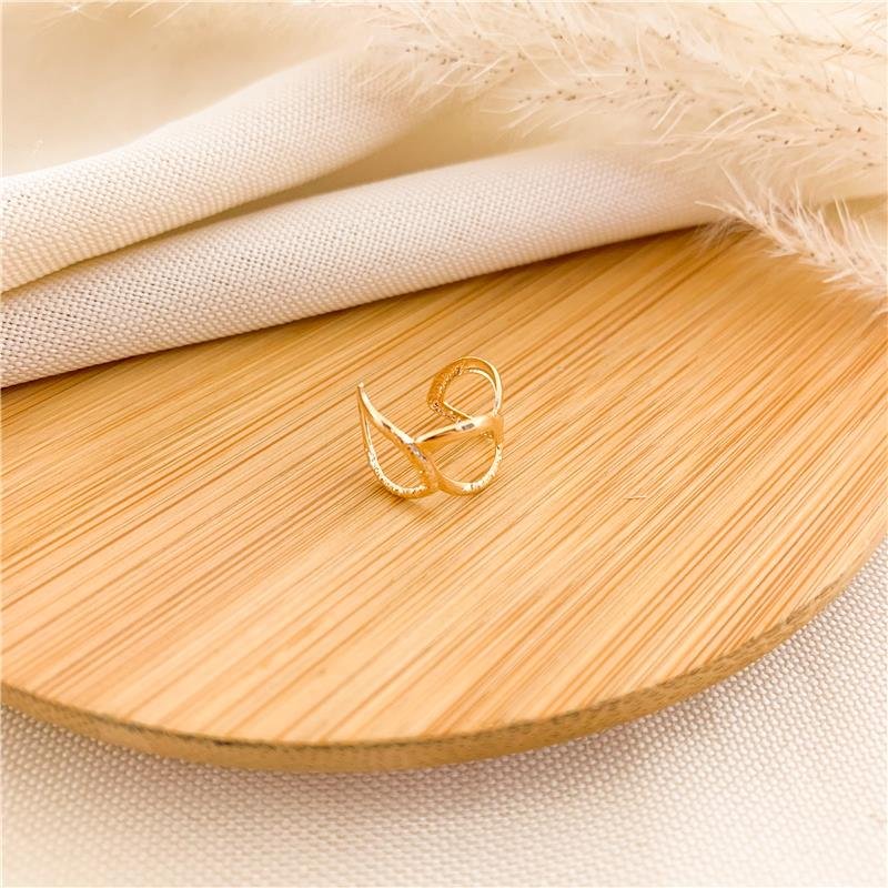 PIERCING FAKE DE ORELHA