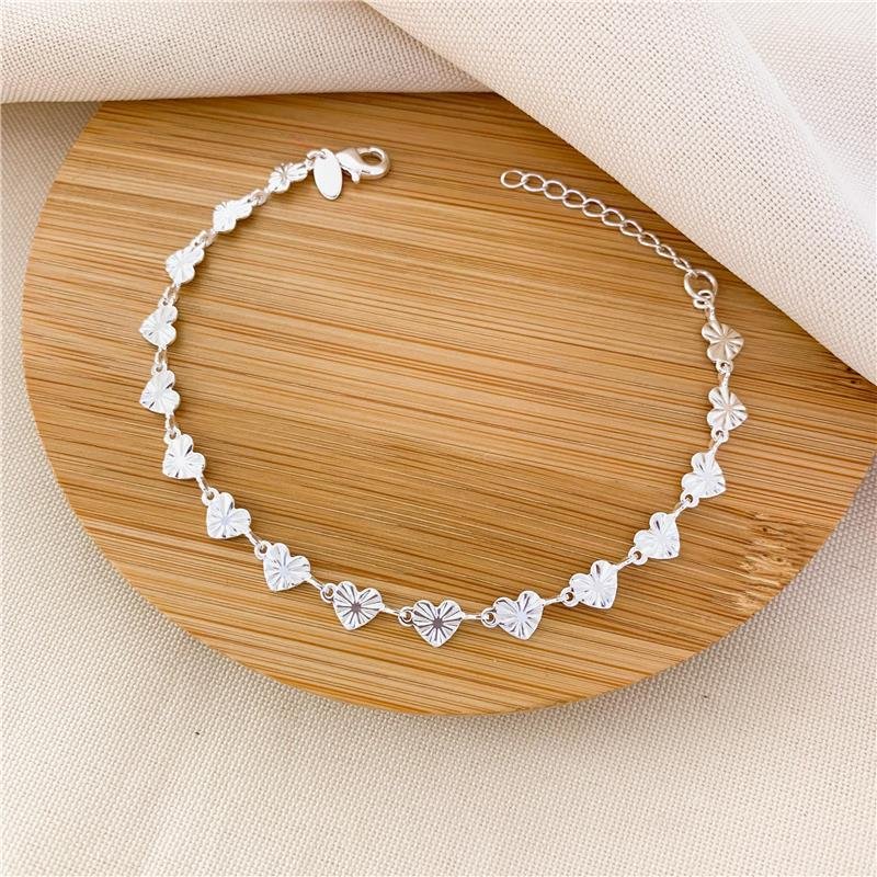 PULSEIRA CORAÇÕES TRABALHADO