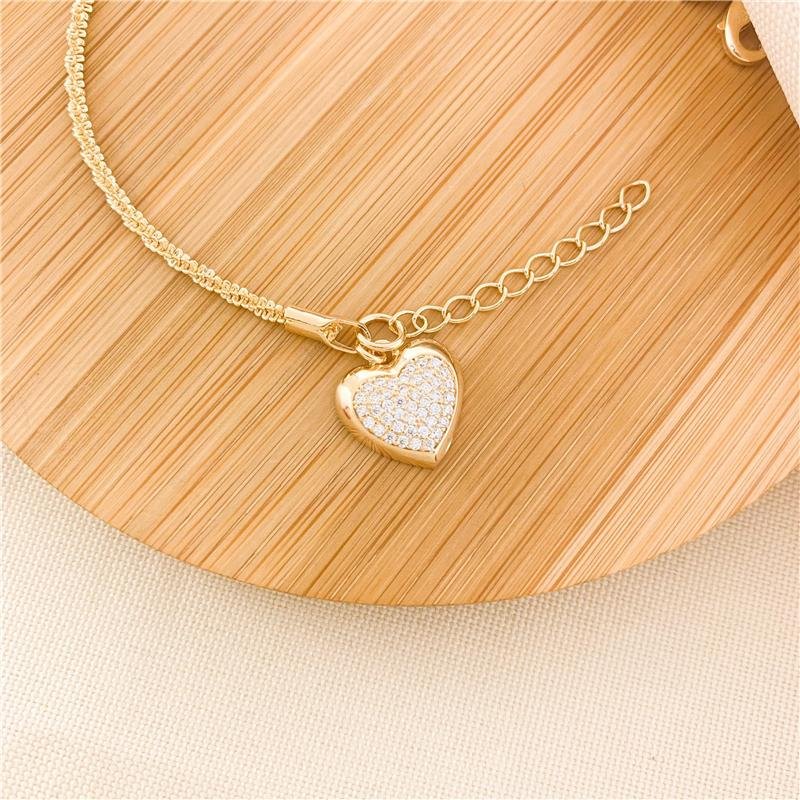 PULSEIRA CORAÇÃO CRAVEJADO