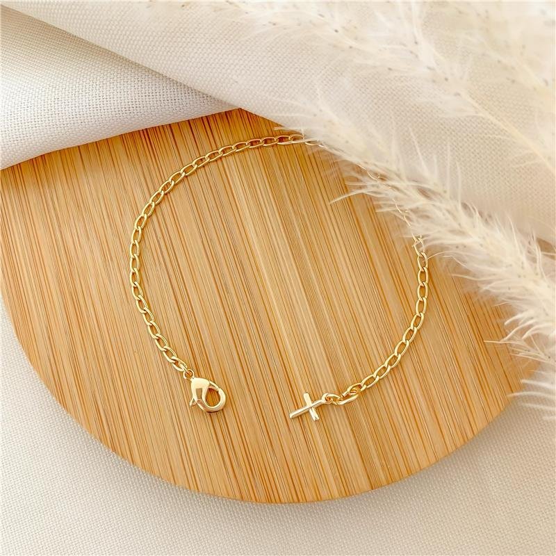 PULSEIRA INFANTIL COM CRUZ